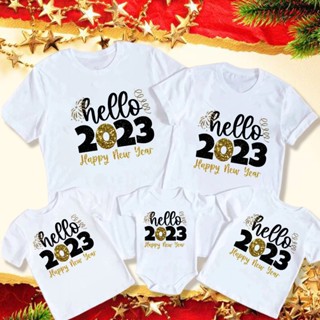 ชุดรอมเปอร์ เสื้อยืด พิมพ์ลาย Hello 2023 เหมาะกับปาร์ตี้ปีใหม่ สําหรับแม่ และลูกสาว