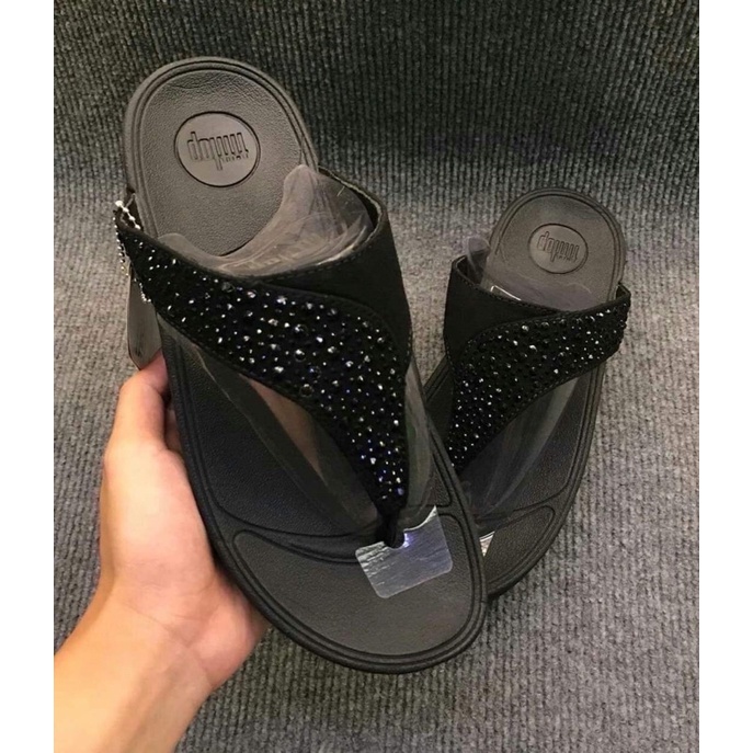 รองเท้า Fitflop สำหรับผู้หญิง นิ่ม เบาใส่สบาย เป็นรองเท้าเพื่อสุขภาพ ราคาถูก พร้อมส่งทุกคู่