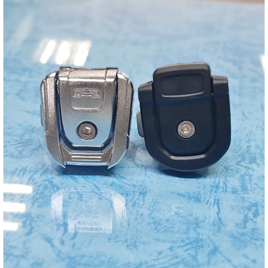 ของ​แท้​ตรง​ปก​ หูล็อคไลเนอร์แบบผูกเชือกได้ ของใหม่มือหนึ่ง