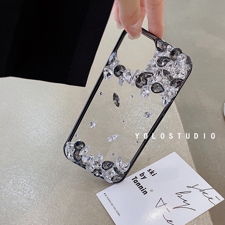Bling เพชรสีดําสีขาวอัญมณี Glitter สําหรับ iPhone 16 15 14 13 12 11 Pro MAX X XR XS MAX ปลอกหรูหราคริสตัลใส TPU ฝาหลัง