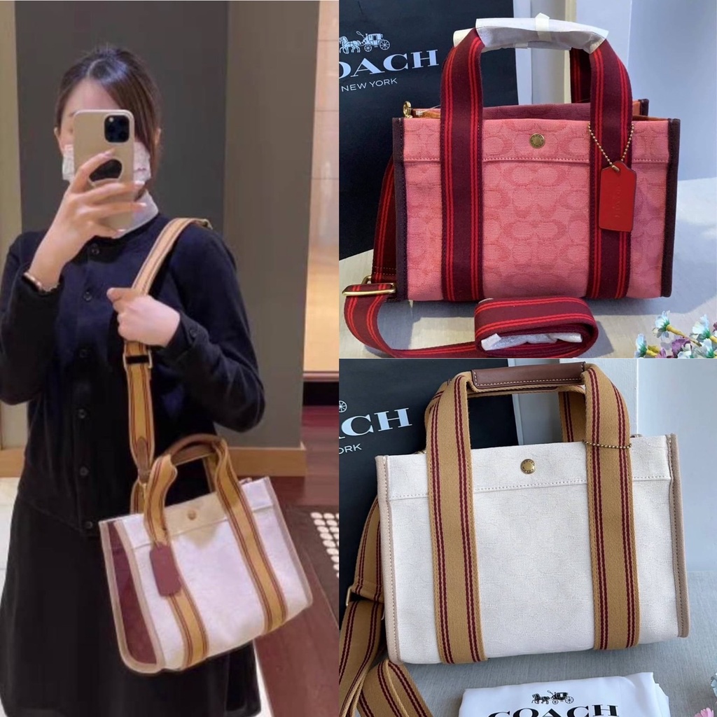 🎀 (สด-ผ่อน) กระเป๋าผ้าสีขาว สีชมพู 10.5 นิ้ว C8635 Shop Coach SPIN TOTE 27 IN SIGNATURE JACQUARD