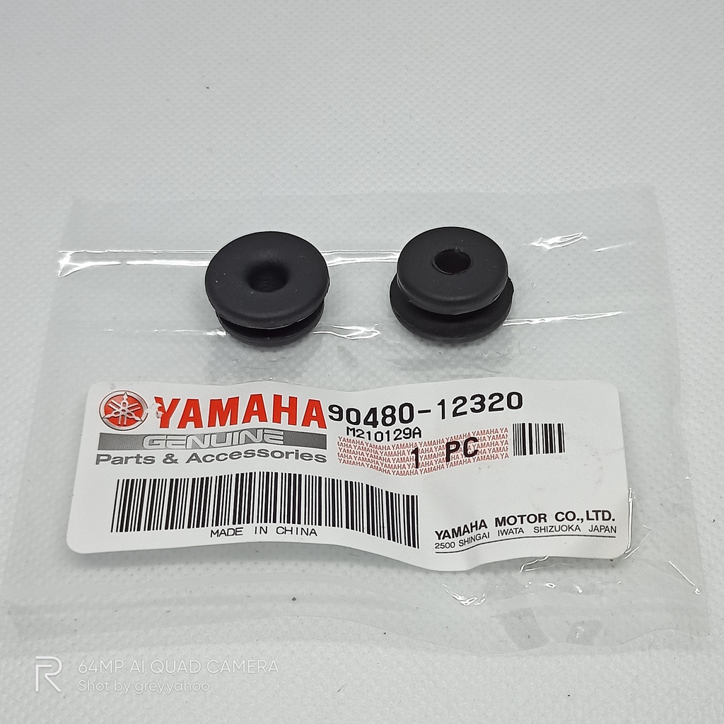 Yamaha RD125LC RD350LC YPVS Getah Grommet ฝาครอบหม้อน้ํา Coolant ญี่ปุ่น (90480-12320)
