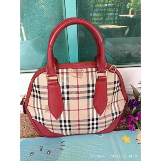 Burberry London Alma used bag like new