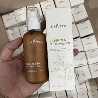 Isntree Green Tea Fresh Emulsion 120ml. อิมัลชั่นบำรุงผิวหน้า สูตรเข้มข้น จากอิสเซินทรี