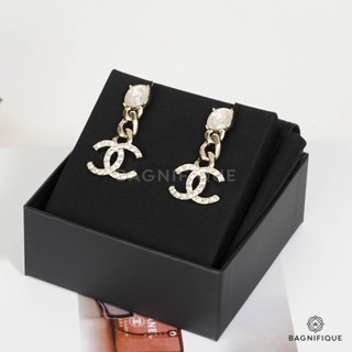 NEW CHANEL EARRING CC LOGO5.5 CMSLIVER SHW