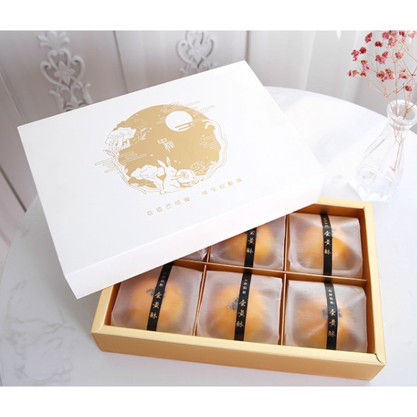 กล่อง 6 ช่อง กล่องเค้ก กล่องของขวัญ  ขนมไหว้พระจันทร์ กระต่ายพระจันทร์ดอกไม้ （MOON131)