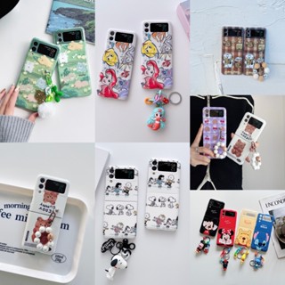 เคสโทรศัพท์มือถือ กันกระแทก ลายการ์ตูนหมีพูห์ พร้อมสายคล้องมือ สําหรับ Samsung Galaxy Z Flip 3 Flip 4