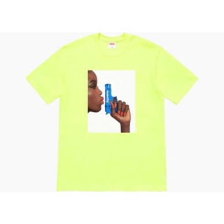 ใหม่พร้อมส่ง ของแท้ Supreme Water pistol Bright Green T-Shirt