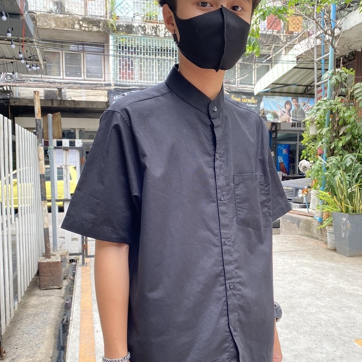 เสื้อนักศึกษา คอจีนสีดำ เนื้อผ้า(oxfords) แท้  ใส่ได้ทั้งชายและหญิง (size M-52)⚡มีไซต์ใหญ่⚡ ราคา ถูกที่สุด ดีลบีเคเค แกลเลอรีภาพที่ 3
