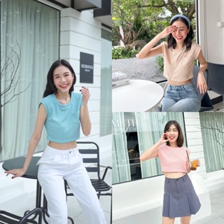 Jolly crop top เสื้อครอปไหมพรม ไหล่ล้ำ (ฟ้า,ชมพู,เบจ)