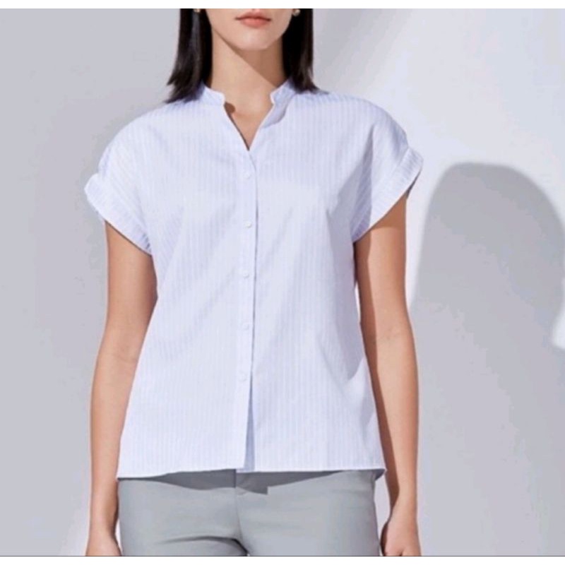 G2000 เสื้อคอจีน ขาวฟ้า size 38 สภาพ90%