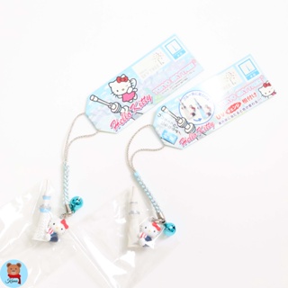 ✅Hello Kitty 2pieces sky tree tokyo uv Souvenir keychains from Japan Sanrio🇯🇵พวงกุญแจ คิตตี้ ซานริโอ้