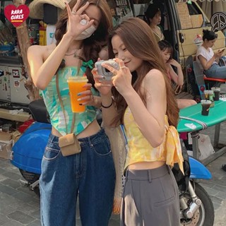 New Clinging 3 เหลี่นมสุดน่ารัก เสื้อเกาะอกสไตล์วินเทจแมทซ์กับกางเกงกางเกงหรือกระโปรงง่ายๆ