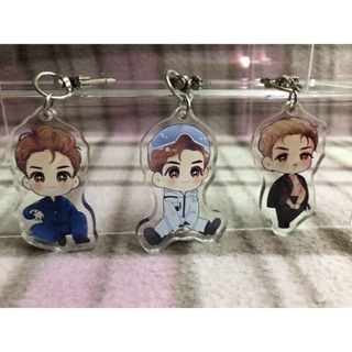 พร้อมส่ง พวงกุญแจ อคีลิค หนา4mm / 5cm / Jackson Wang