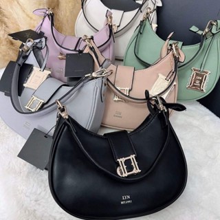 🌈พร้อมส่ง 𝐋𝐘𝐍 Rivera shoulder bag คลอใหม่ กระเป๋า​ LYN​ สะพายข้างทรงพอชสายหนัง