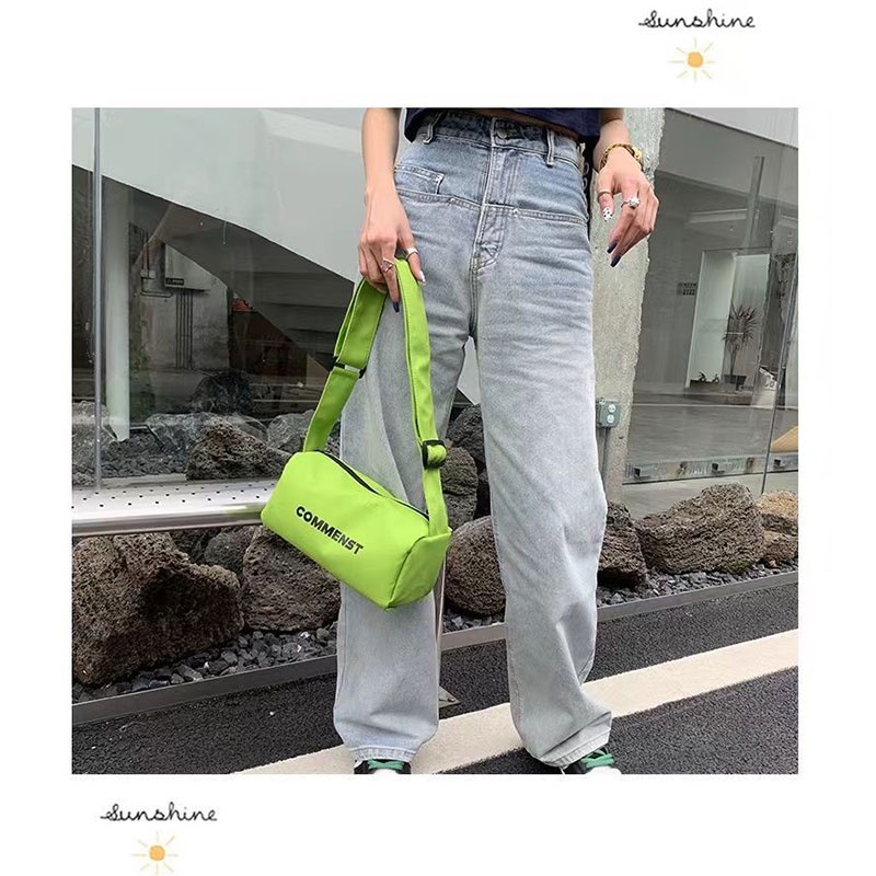 TAIDU กระเป๋าสะพายข้าง กระเป๋าสะพายข้างเทรนด์แฟชั่นใหม่ สีทึบ วัสดุโพลีเอสเตอร์ ความรู้สึกบนเวทีสูง การเดินทางของนักเรียน ความจุขนาดใหญ่