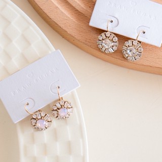 Miracle Flower Earrings - ต่างหูคริสตัลทรงดอกไม้แบบก้านห่วง (มี 4 สี)