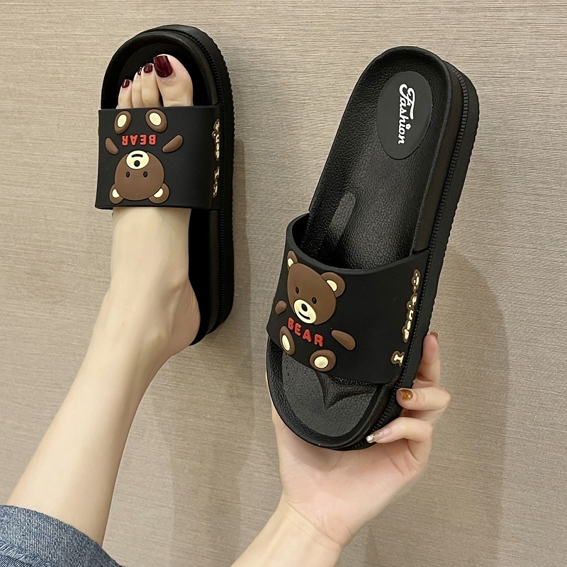 QKshop มาใหม่ขายดี รองเท้าแตะแบบสวม รองเท้าแตะแฟชั่น เหมาะกับทุกวัยใส่อยู่บ้านใส่เดินเล่นเก๋ ๆ น่ารักเวอร์