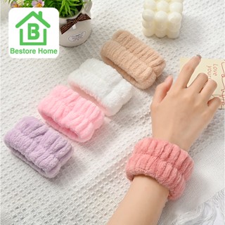 BestoreHome : สายรัดข้อมือ สายรัดข้อมือสำหรับล้างหน้า ผ้าไมโครไฟเบอร์ ราคาต่อ 1 ชิ้น (คละสี)