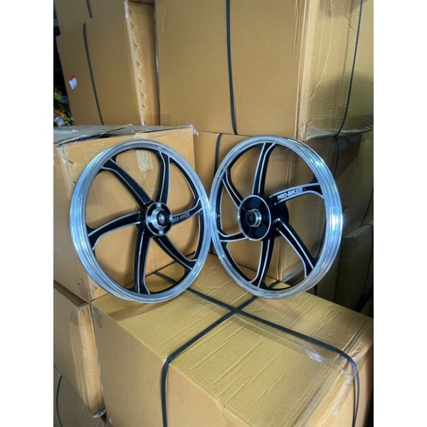 ล้อแม็ก รุ่น Wave125 Wave100S ปี2005 รุ่นใช้สายไมล์ (หน้าดิส หลังดรัม) สีดำปัดเงิน ขายเป็นคู่ คุณภาพ