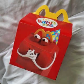 กล่องแมค กล่อง happy meal ชุดแฮปปี้มีล กล่องกระดาษ กล่องข้าว mcdonald