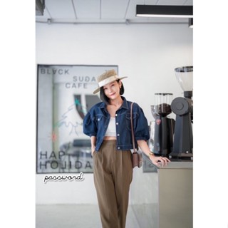 เสื้อคลุมยีนส์ผ้านุ่มมากค่า สีฟอกเข้มสวย ช่วงแขนพองสวยน่ารักเต็ม 10  ใส่แมทเดรสหรือเสื้อได้ทุกแนว