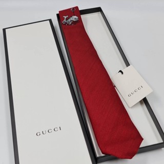 Gucci Necktie neck tie เนคไท กุชชี่ ของแท้ สีแดง ของขวัญ ผู้ชาย แบรนด์เนม ออกงาน ทำงาน วาเลนไทน์