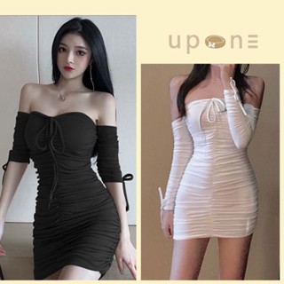 ชุดเดรสกระโปรงสั้นทรงสลิม มินิเดรสรัดรูป ดีเทลผูกโบว์น่ารักๆ มินิเดรสเซ็กซี่ มี 2 สีให้เลือก