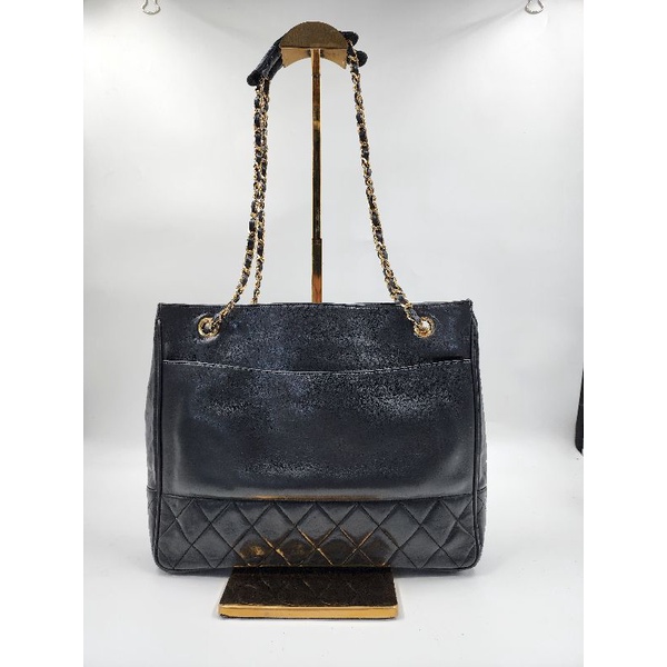 Chanel vintage shopping bag