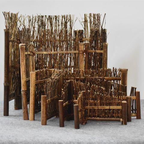 ไอเดียจัดสวนชาญี่ปุ่นในรั้วรั้วไม้ไผ่เล็ก ๆ น้อย ๆ รั้วไม้ไผ่