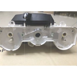 **ไม่มีกำหนดเข้า**  UR5661190F สวิทช์ปรับแอร์ มาสด้า MAZDA BT-50 ปี 2004-2006 เบิกศูนย์