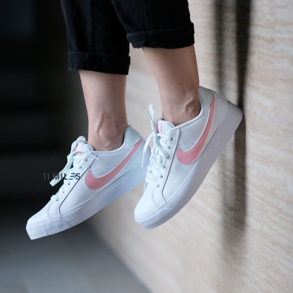 nike wmns court royale ac slp