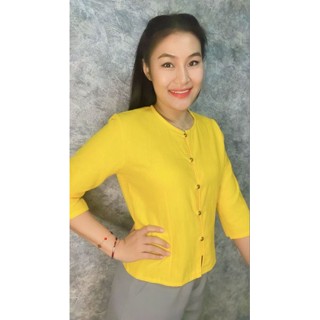เสื้อผ้าฝ้ายกระดุมหน้า