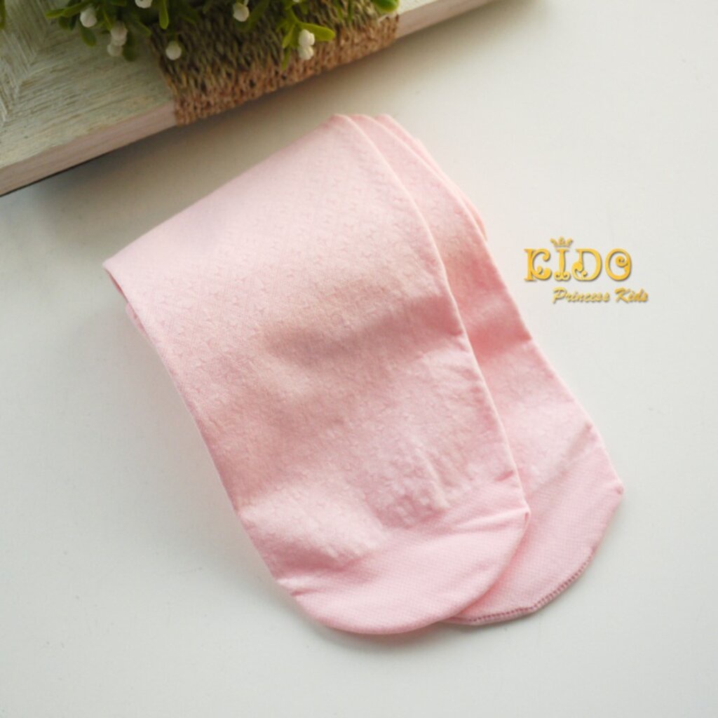 ถุงน่องเด็ก(หน้าร้านอยู่รัชดา)L026 สีชมพู ลายตารางเหลี่ยม ใส่แล้วสวยและน่ารักมากค่ะ