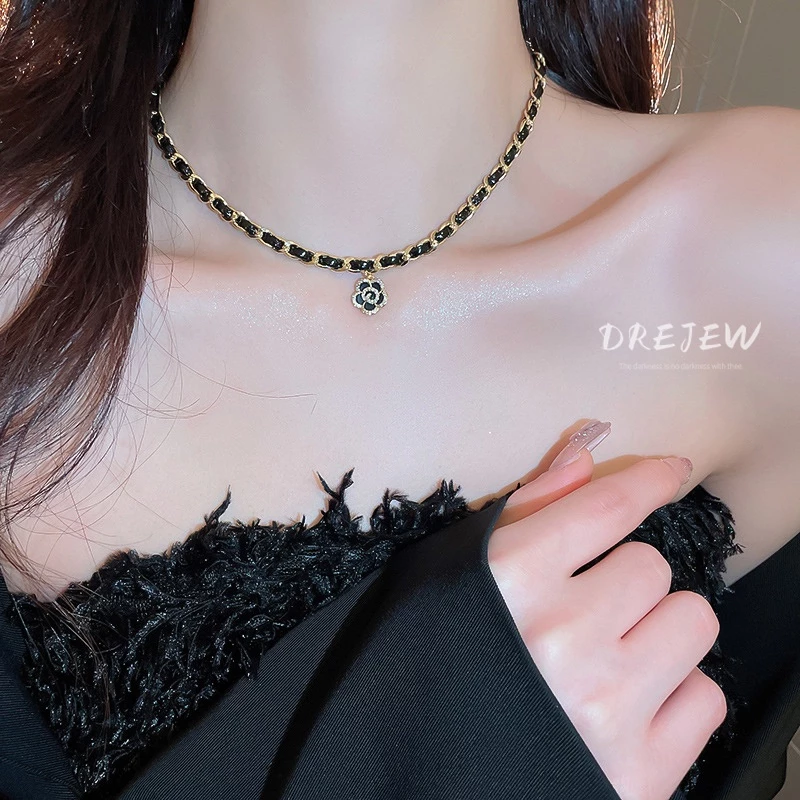 DREJEW สร้อยคอโซ่ทอง 18K จี้รูปดอกไม้ ประดับเพทาย หรูหรา สําหรับผู้หญิง