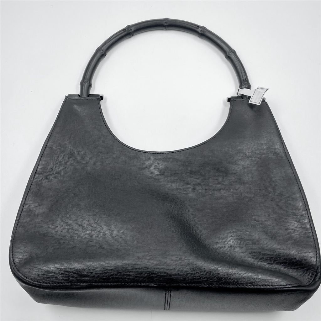 GUCCI Gucci Bamboo Underarm Bag หนังสีดำ กระเป๋าสะพายขนาดกลาง