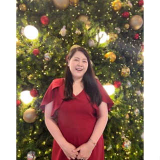 Barbara js จั้มสูทขายาว แขนระบาย มีกระเป๋า ไม่รั้งเป้า งานซิปหลังนะคะไม่ใช่งานสม๊อค สวยหรู ดูแพง ใส่ออกงานได้