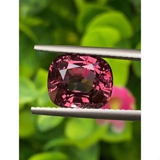 พลอย สปิเนล (Spinel) 4.05 กะรัต (Cts.) พลอยแท้ อัญมณีมงคลประจําวันเกิด เครื่องประดับพลอย