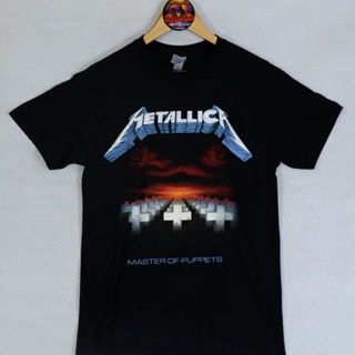 เสื้อวงลิขสิทธิ์แท้ "Metallica Master of puppets Tarcks( ลายฟอนต์ใหญ่)"