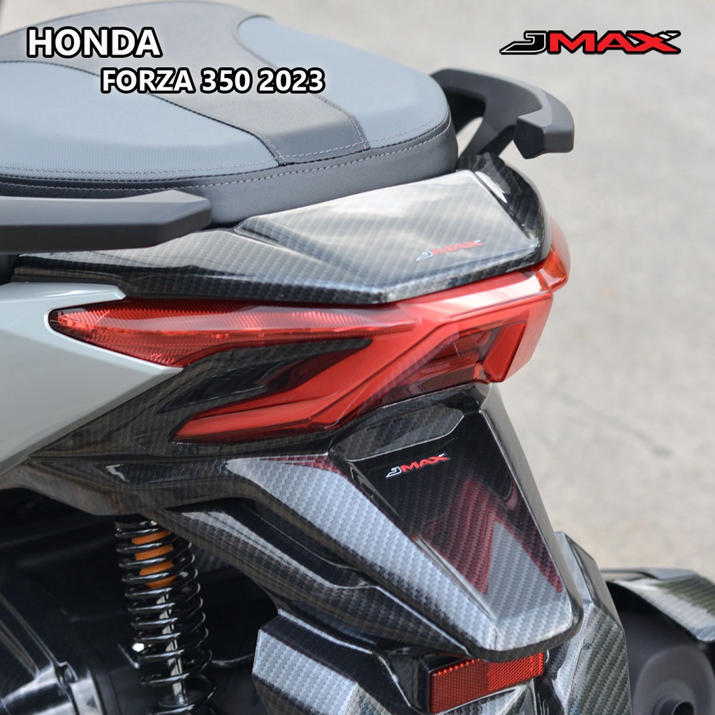 ฝาครอบบังโคลนท้าย Forza 350 ปี 2023-25 JMAX ตรงรุ่น ลายฟิล์มคาร์บอน 6D