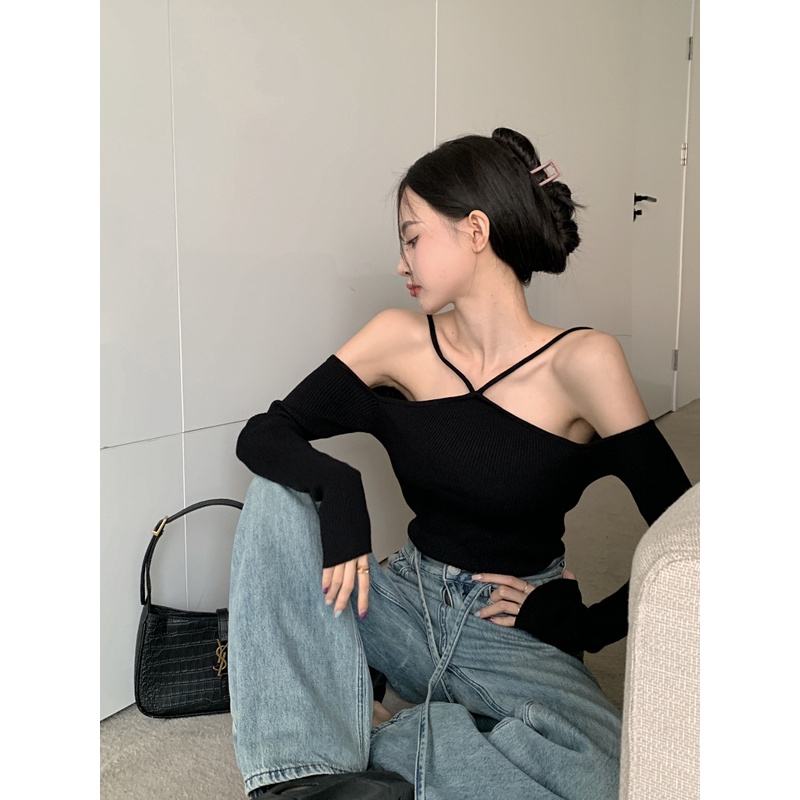 เสื้อครอปแขนยาว เสื้อเกาะอกสายฝอ พร้อมส่ง รหัส11202-1
