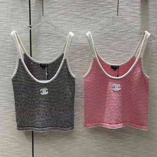 ชนช็อป CHANEL STRIPE TANK TOP เสื้อสายเดี่ยว ลาย Stripe ปักlogo สวยเรียบหรู ผ้านิต เนื้อดีมาก ชาแนล