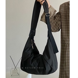 BOBO พร้อมส่ง กระเป๋าสะพายไหล่ กระเป๋าถือ กระเป๋าสะพาย สไตล์เกาหลีใต้  HZFTR0681