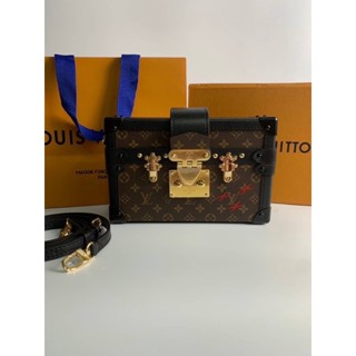 พร้อมส่ง New Louis Vuitton Petite Malle (Ori)