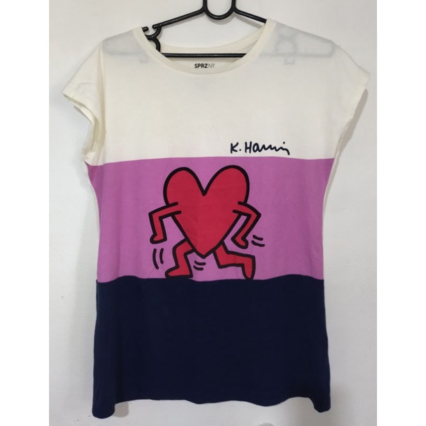 เสื้อยืด UNIQLO ไซส์M ทำร่วมกับศิลปิน Keith Haring งาน Moma special edition the museam of modern art สินค้าพร้อมจัดส่ง