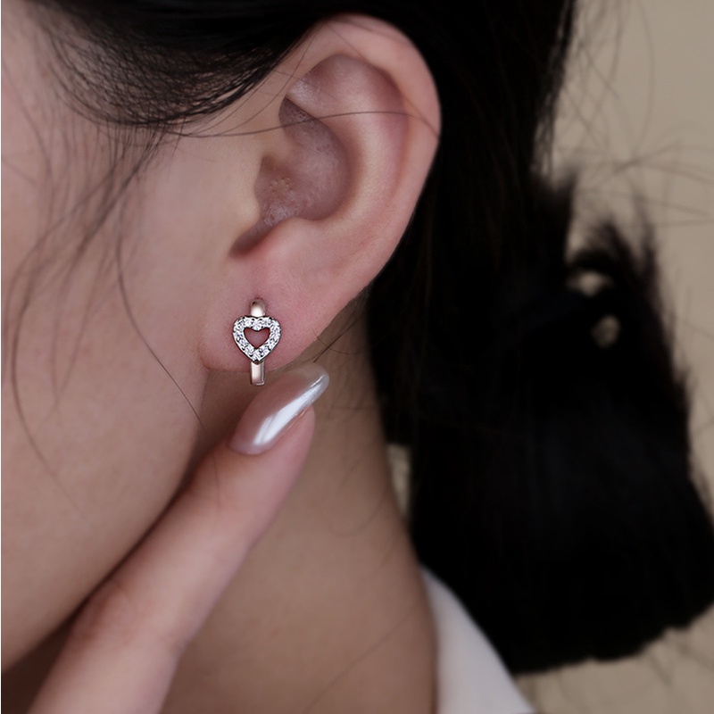 ต่างหูห่วง รูปหัวใจ ประดับเพทาย ขนาดเล็ก แบบเรียบง่าย สไตล์เกาหลี - รูปที่ 4