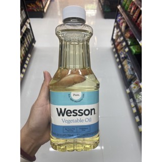 Refined Vegetable Oil ( Pure Wesson Brand ) 710 ML. น้ำมันพืช ผ่านกรรมวิธี ( ตรา เพียวเวสสัน ) รีไฟนด์ เวเจทาเบิล ออยล์