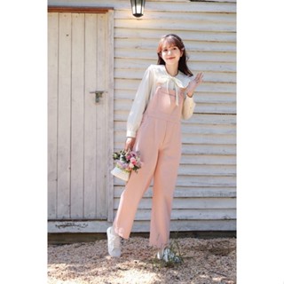 Many Jeans Overalls เอี๊ยมกางเกงยีนส์ขายาวเอวสูง สีชมพูพาสเทล กระดุมหัวใจ