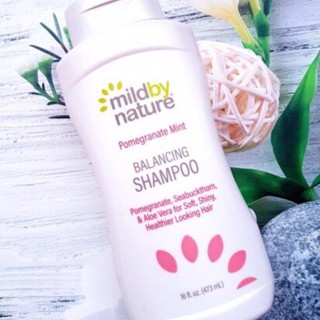 [พร้อมส่ง] นำเข้าจากอเมริกา ของแท้ 100% แชมพูปรับสมดุล Mild By Nature, Pomegranate Mint Balancing Shampoo