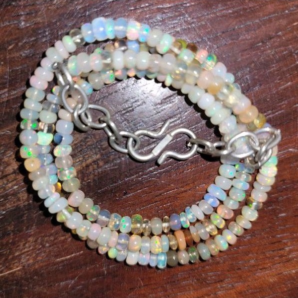 สร้อยคอโอปอลแท้ 18" (Natural opal beads necklace)